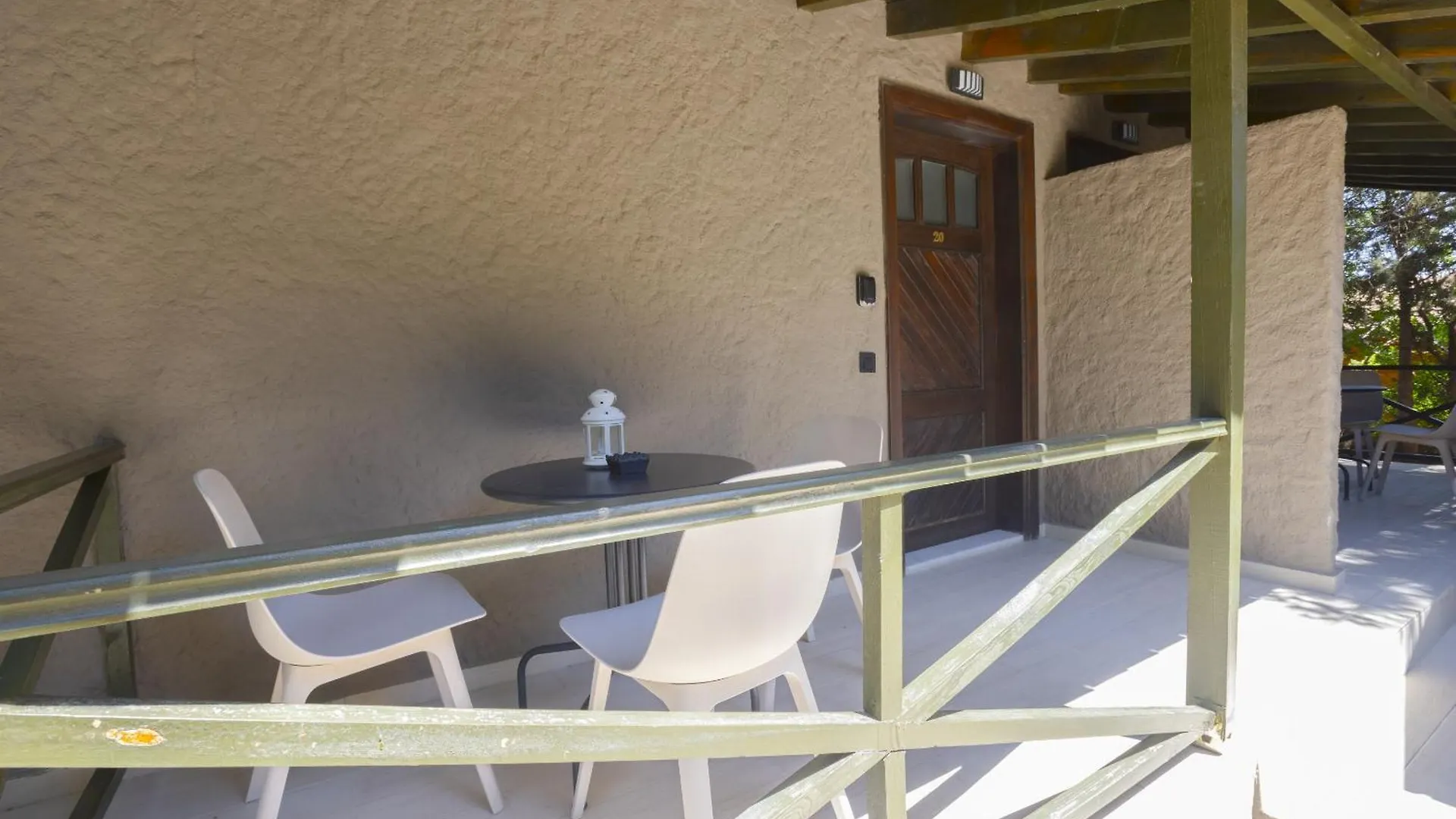 Aegean Apartments - Bungalows Alacati